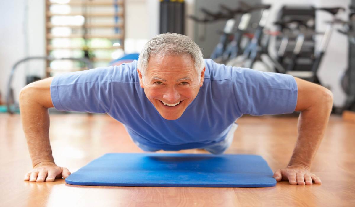 ورزش از بهترین روش های کنترل و پایین آوردن چربی خون در همه سنین است.