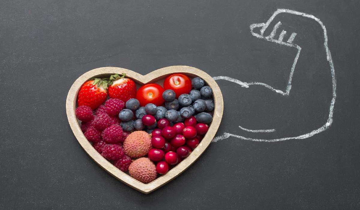 رعایت رژیم غذایی سالم، بهترین روش پیشگیری از گرفتگی عروق قلب