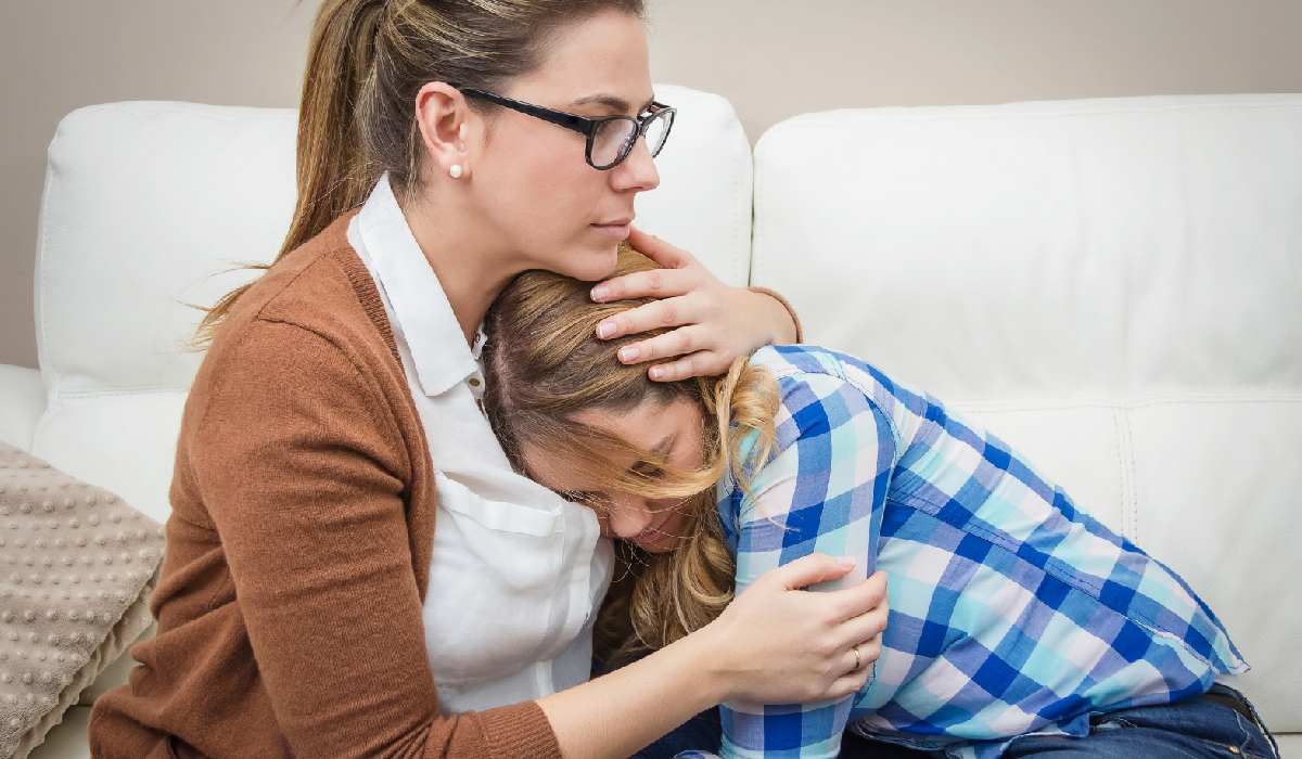 نقش والدین در درمان افسردگی کودکان