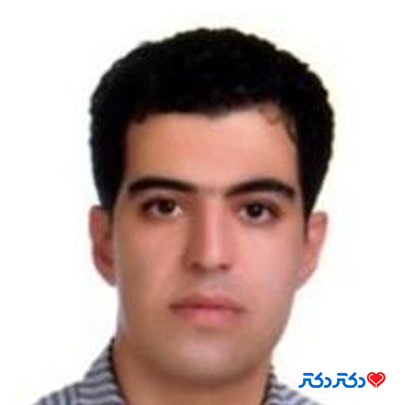 دکتر مصطفی مومیوند