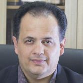 فرشید فروزنیا