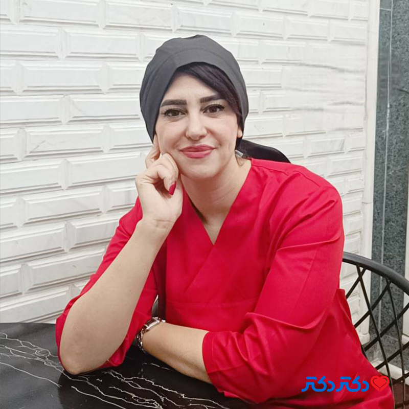 منصوره ایزدی