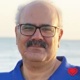 دکتر محمود ملک نژاد