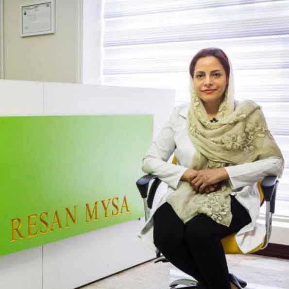 سعیده یاری