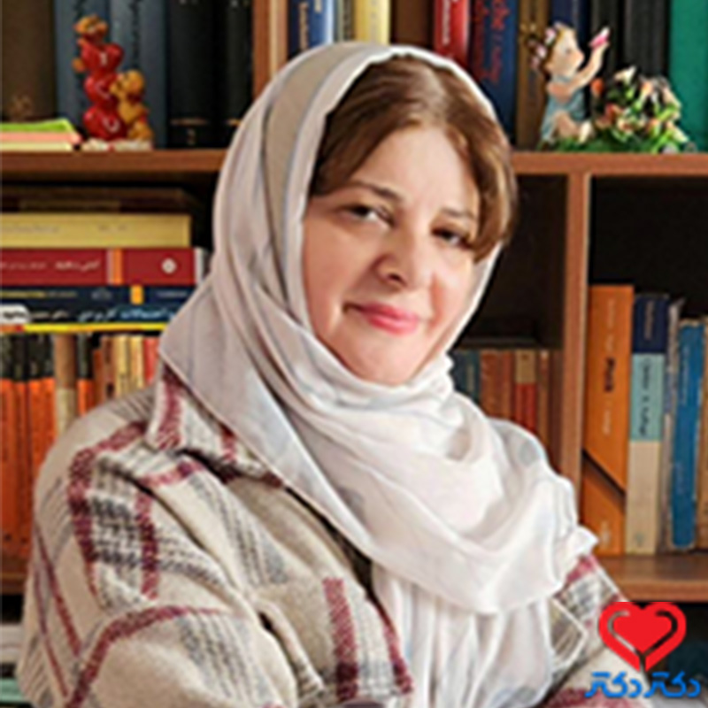 کاملیا ساداتی
